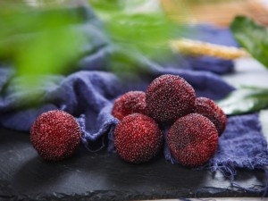 杨梅怎么挑选，杨梅怎么吃