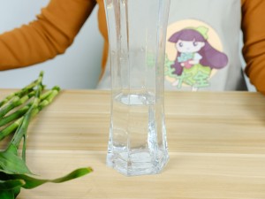 富贵竹叶子蔫了怎么办